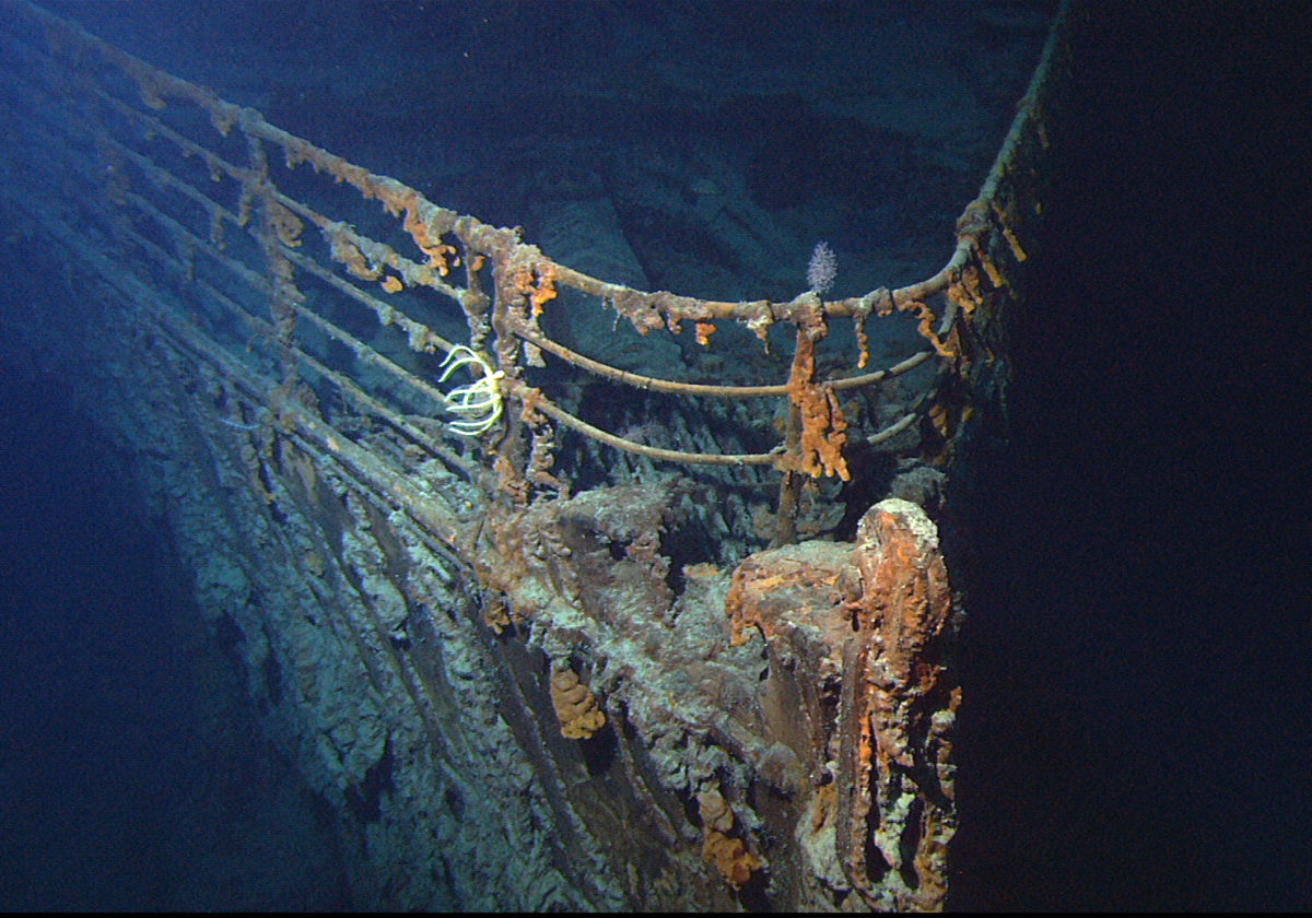 The bow of the Titanic wreck, submerged.